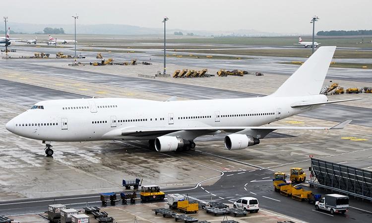 Boeing 747-400