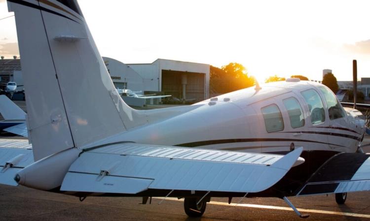 Bonanza A36