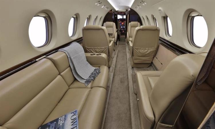 Hawker 750XP