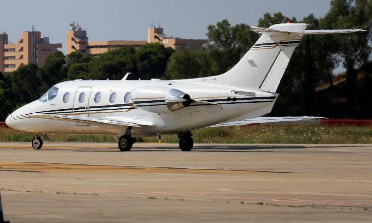 Hawker 400XP
