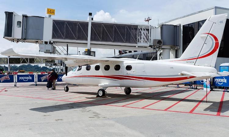 Tecnam P2012