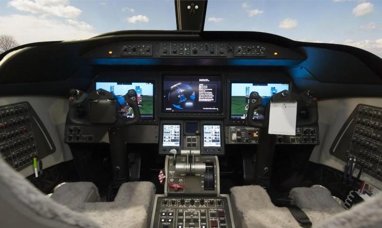 Learjet 75