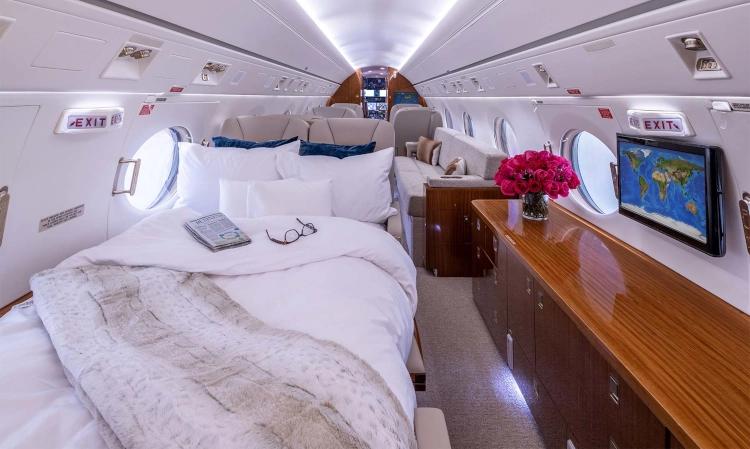 Gulfstream G550