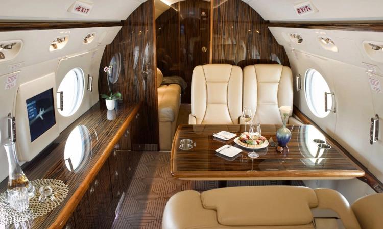 Gulfstream G550