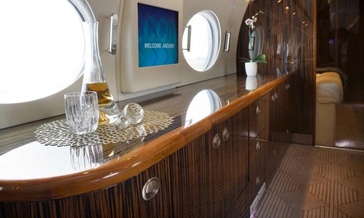 Gulfstream G550