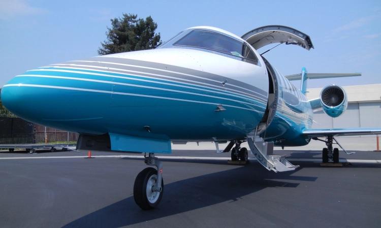 Learjet 75