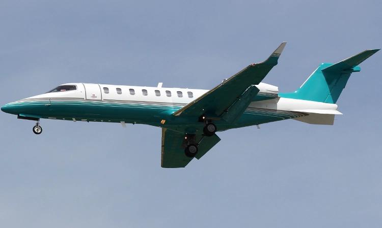 Learjet 75