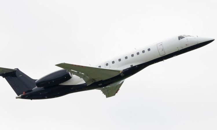 Embraer 135