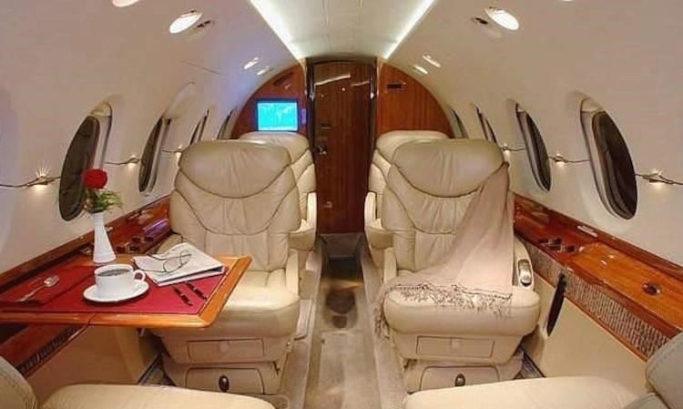 Hawker 800XP