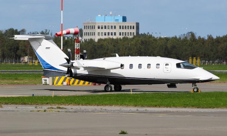 Piaggio Avanti