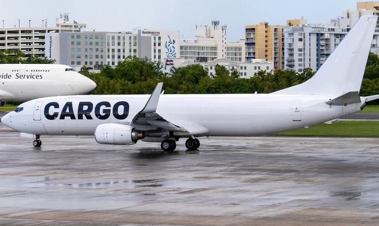 Boeing 737-800F