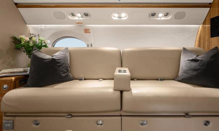 Gulfstream G550
