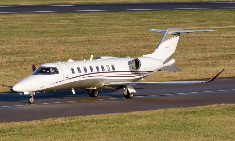 Learjet 75