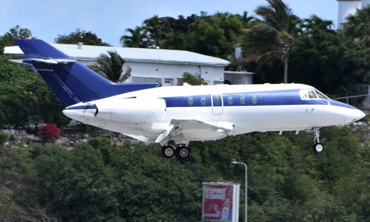 Hawker 750