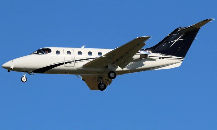 Hawker 400XP