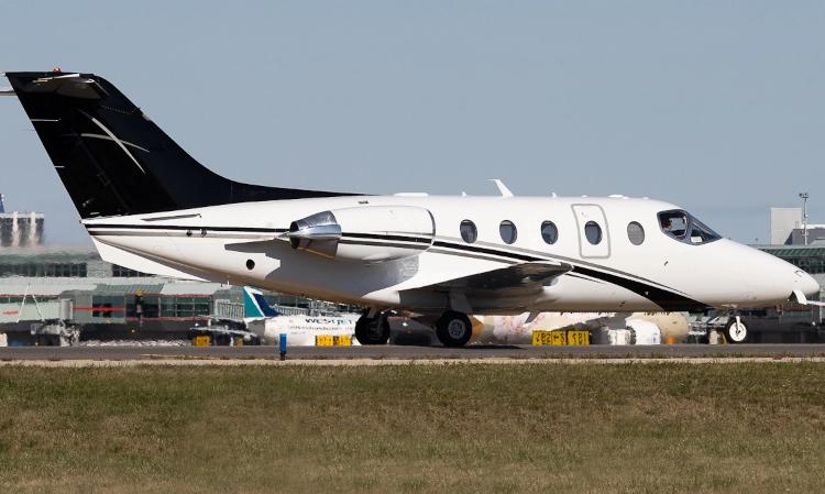 Hawker 400XP
