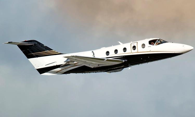 Hawker 400XP