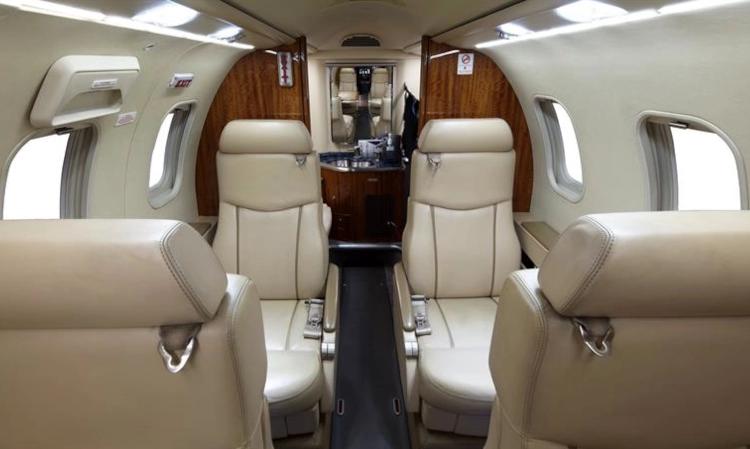 Learjet 40XR