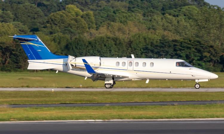 Learjet 40XR