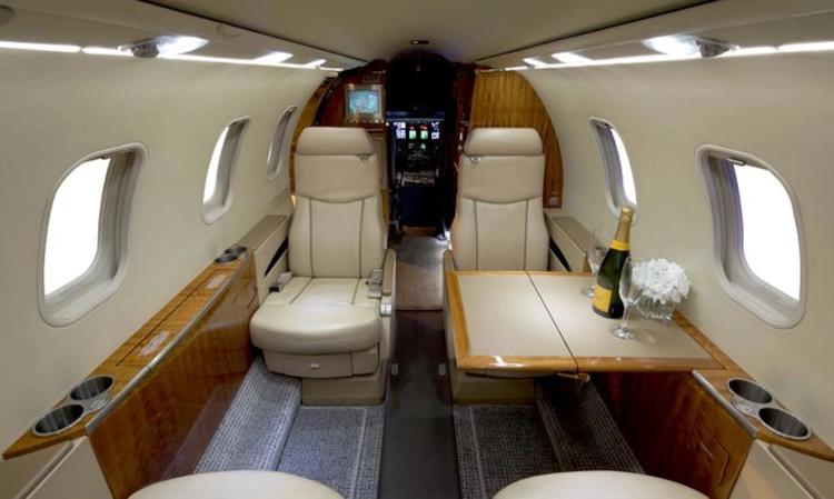 Learjet 40XR