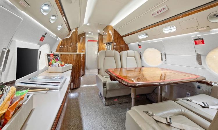 Gulfstream G550