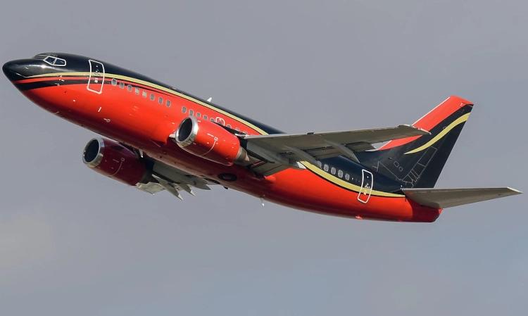 Boeing 737-500