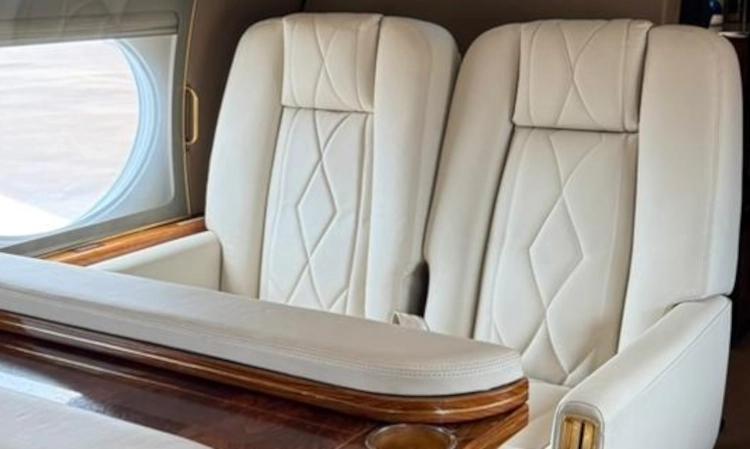 Gulfstream IV