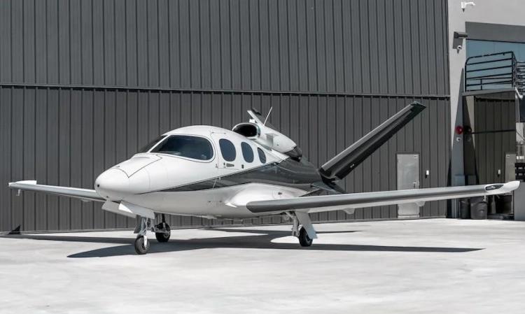 Cirrus Vision Jet