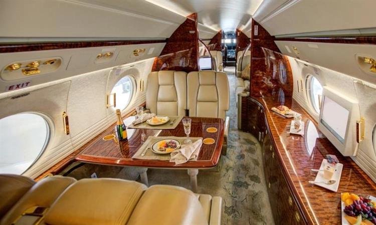 Gulfstream G550