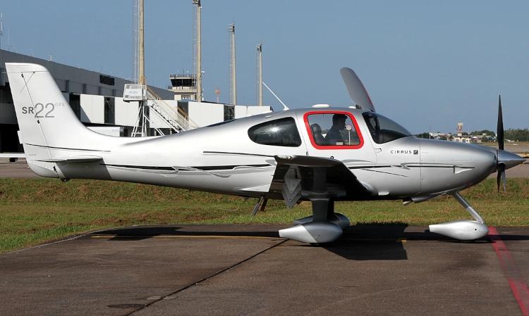 Cirrus SR22