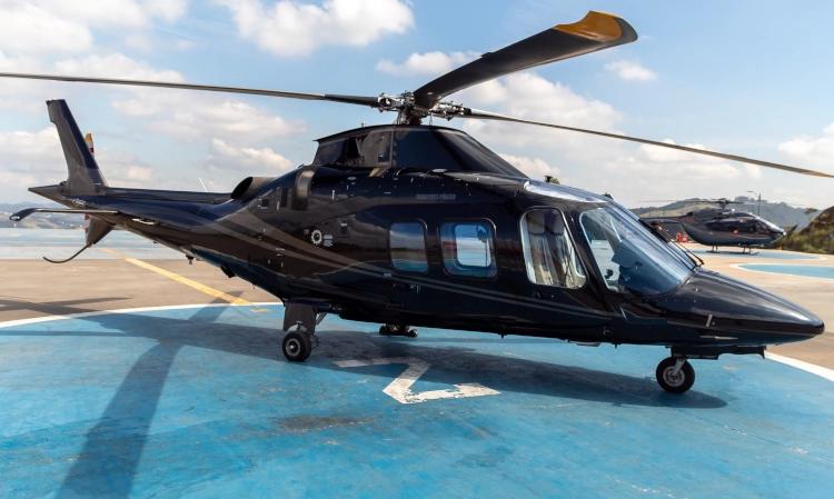 Agusta Grand
