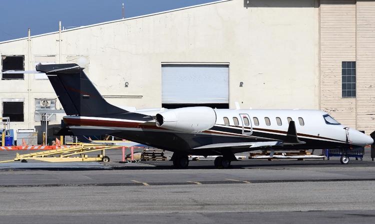 Learjet 75