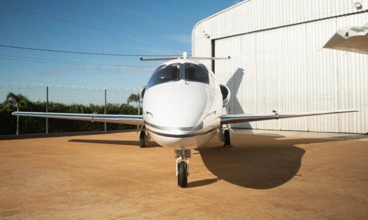 Hawker 400A