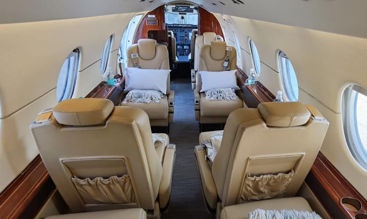 Hawker 400XP