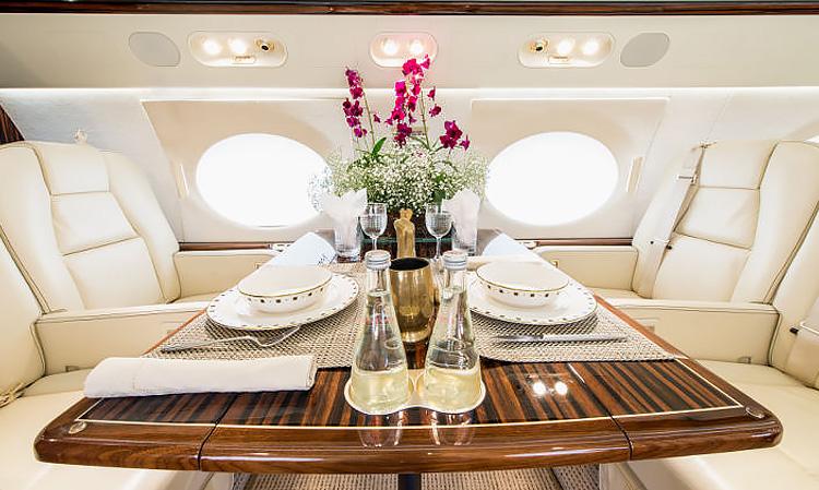 Gulfstream G550