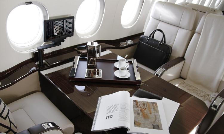 Falcon 2000LX