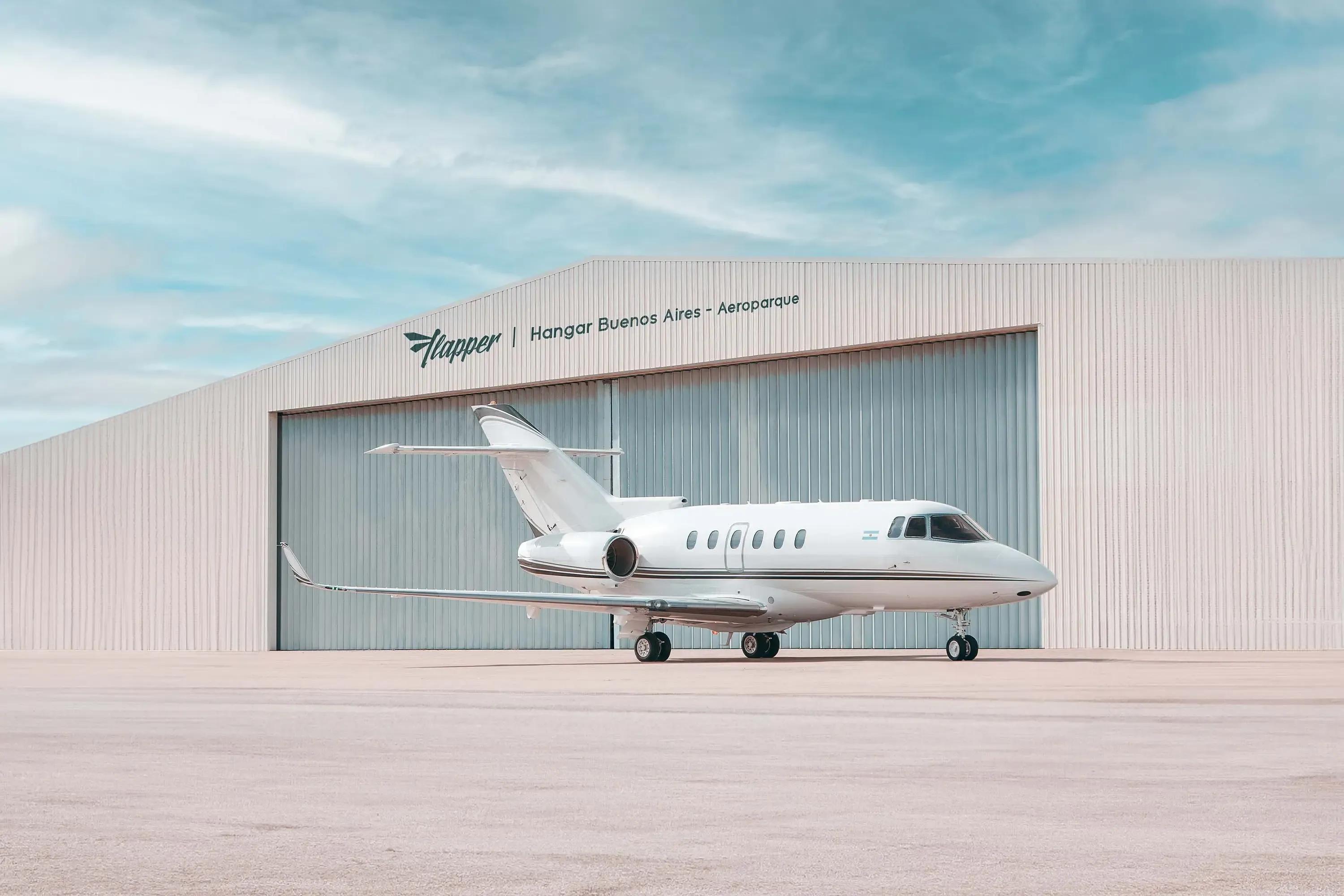 flapper team at toluca airport