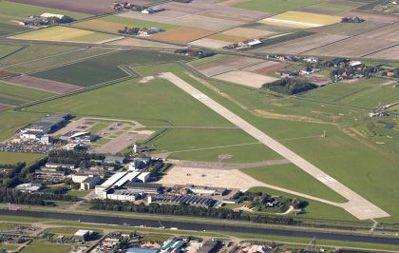 flapper team at toluca airport