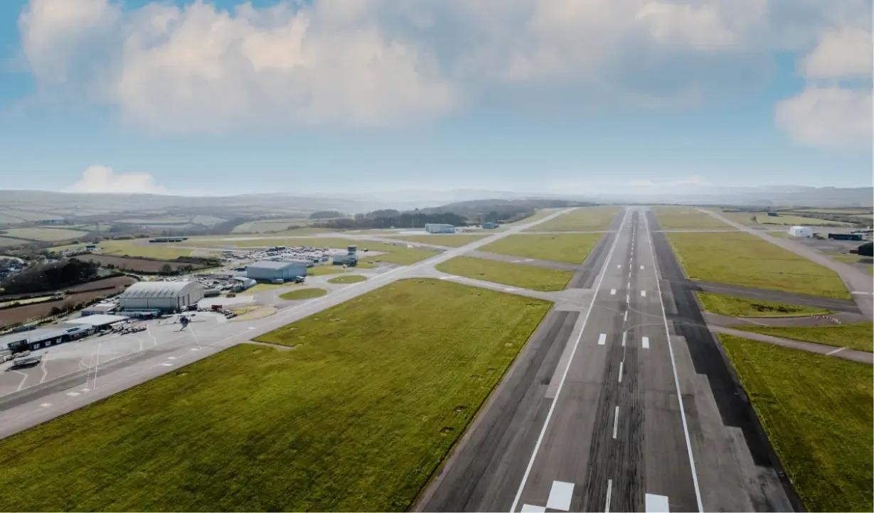 flapper team at toluca airport