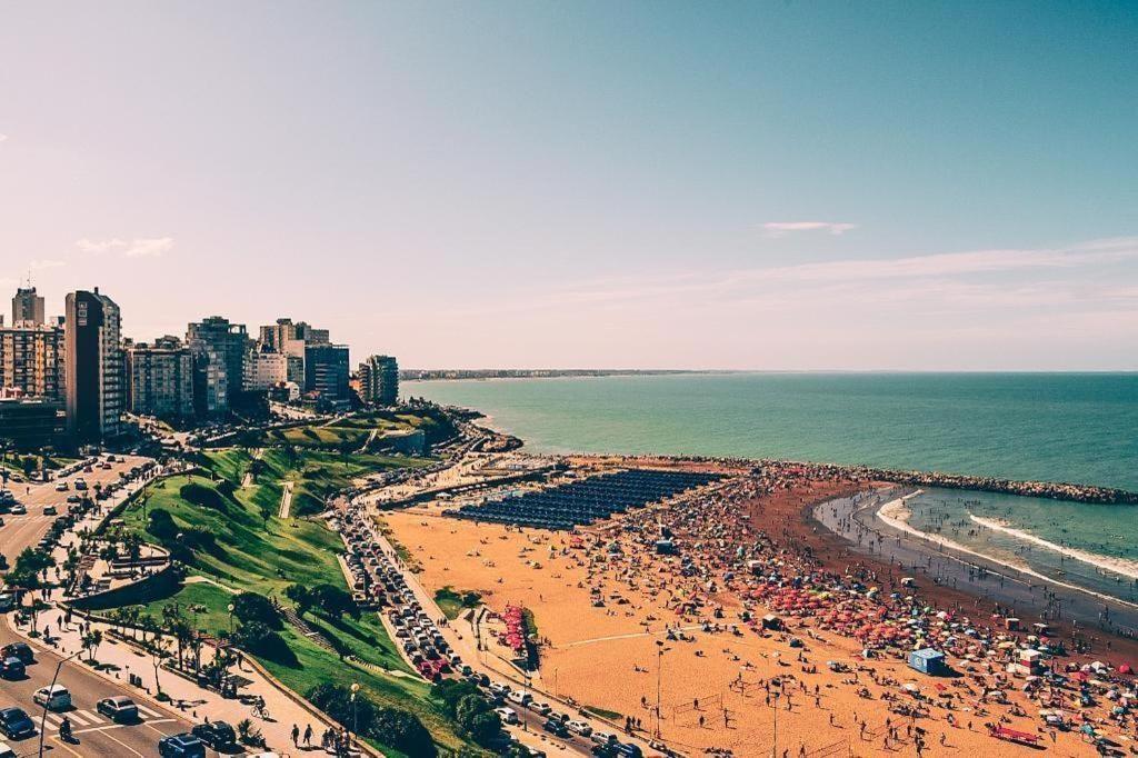 flapper team at toluca airport