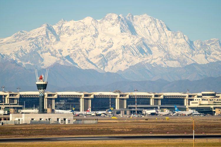 flapper team at toluca airport