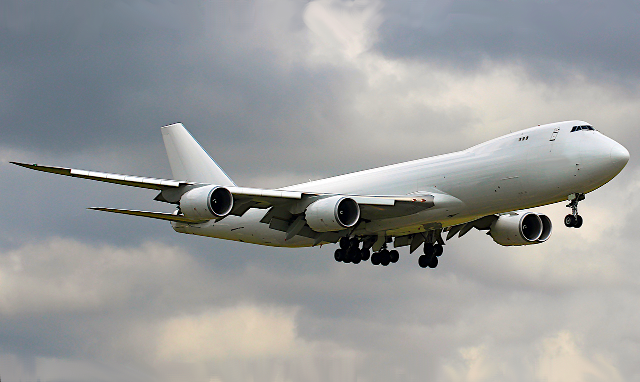 cargo-charter-boeing-747-400-erf