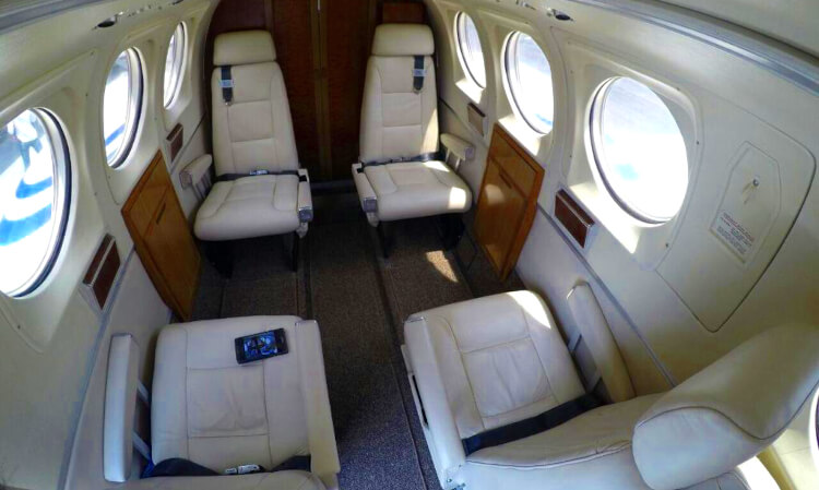 Interior do King Air E90