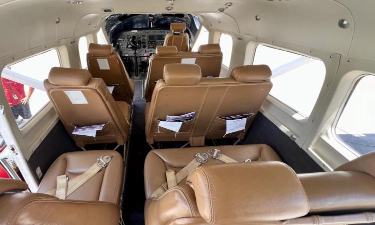 Cessna Caravan 208