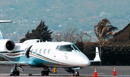 Learjet 60