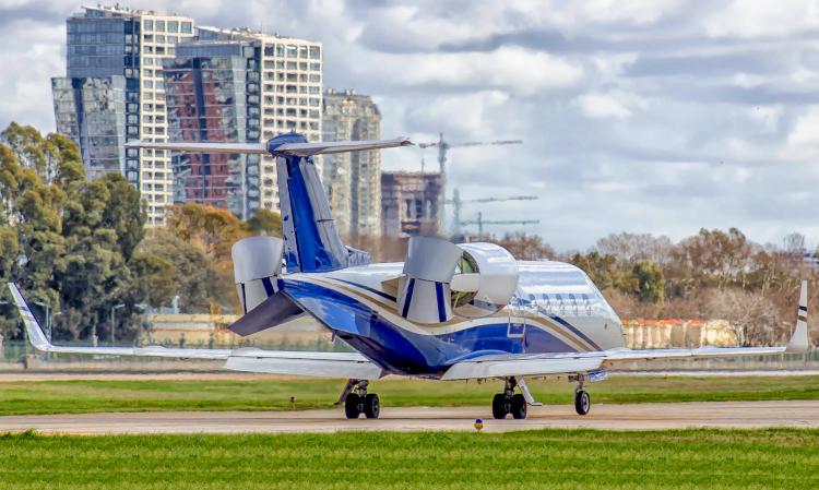 Learjet 60