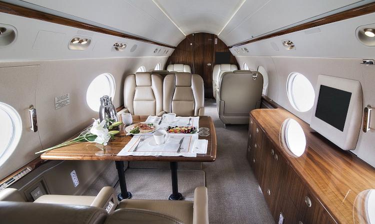 Gulfstream G550