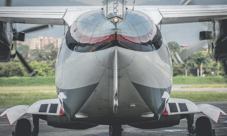 Let L-410 UVP-E