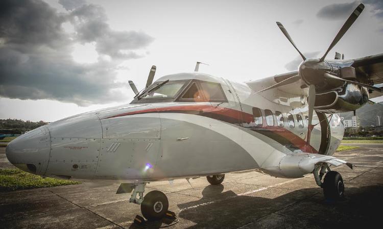 Let L-410 UVP-E