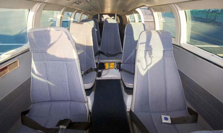 Cessna 402C Utiliner